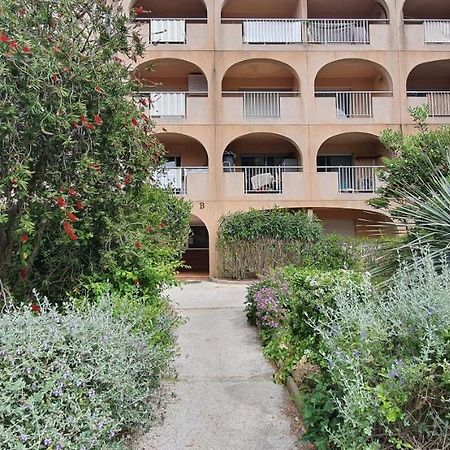 Ferienwohnung L'Etoile Sous Les Pins - La Loge Hyères Exterior foto
