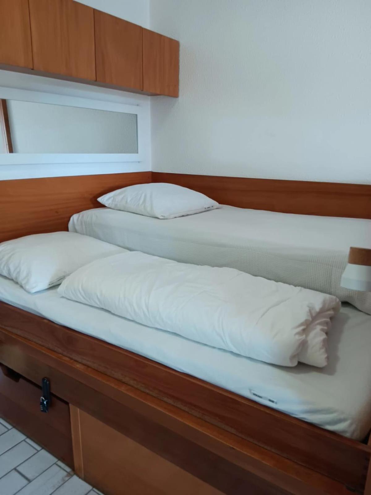 Ferienwohnung L'Etoile Sous Les Pins - La Loge Hyères Exterior foto
